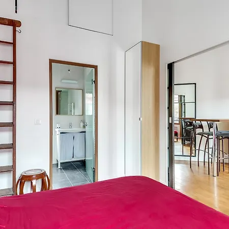 Apartment Liberte Paris