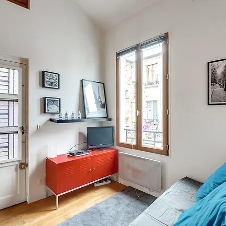 Apartment Liberte Paris